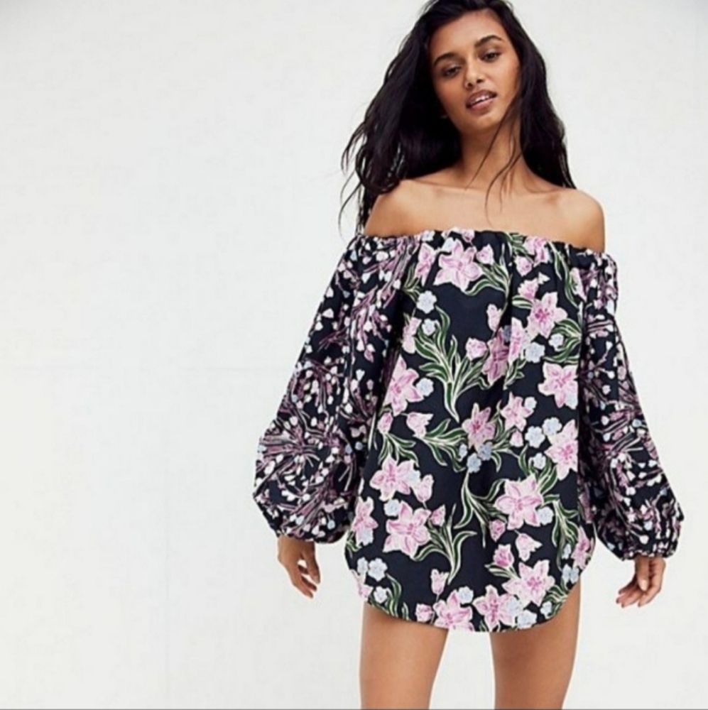 Free People NEW Gardenia Floral Tunic Blouse Size Large